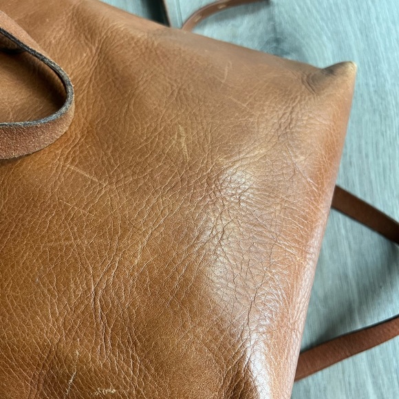 Madewell Women's The Zip-Top Transport Crossbody - Picture 5 of 10